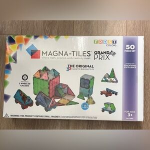 Grand Prix 50-Piece Set - Multicolor